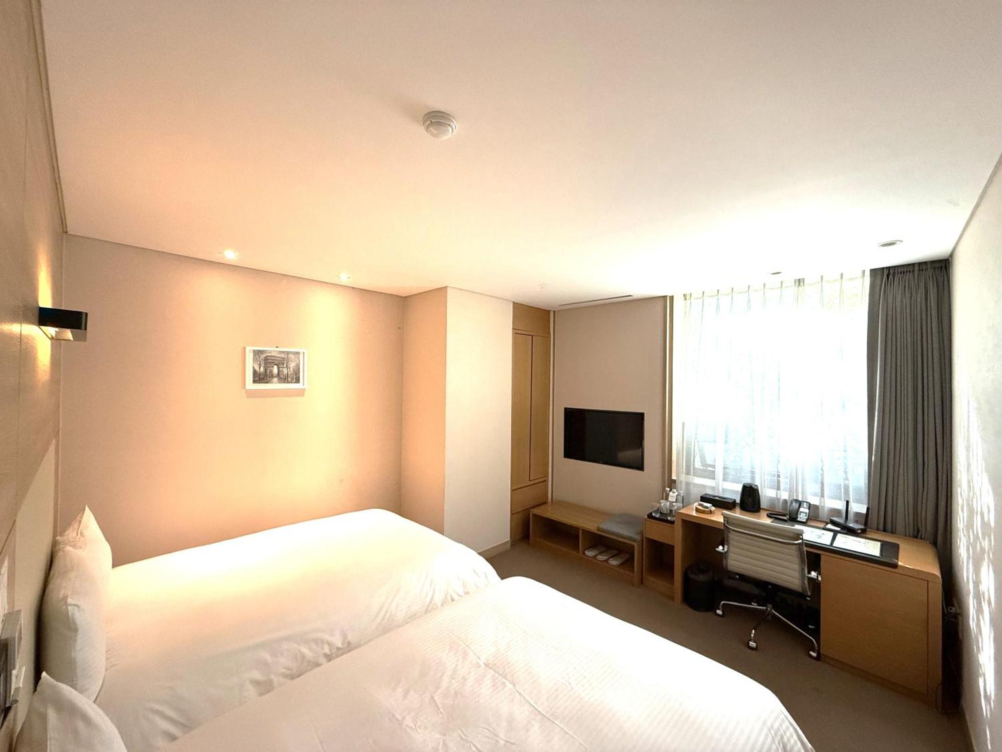 Acube Hotel Dongdaemun Seoul Exterior photo