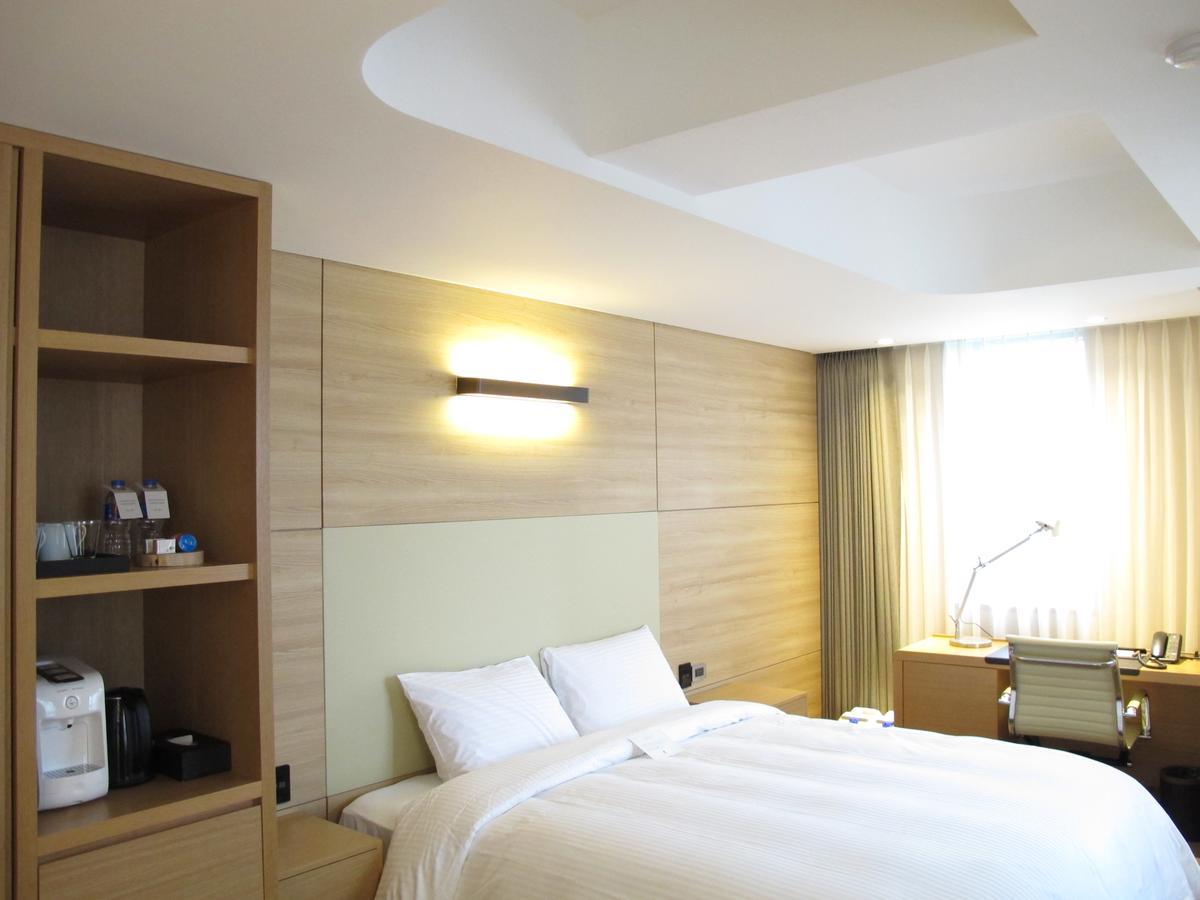 Acube Hotel Dongdaemun Seoul Exterior photo